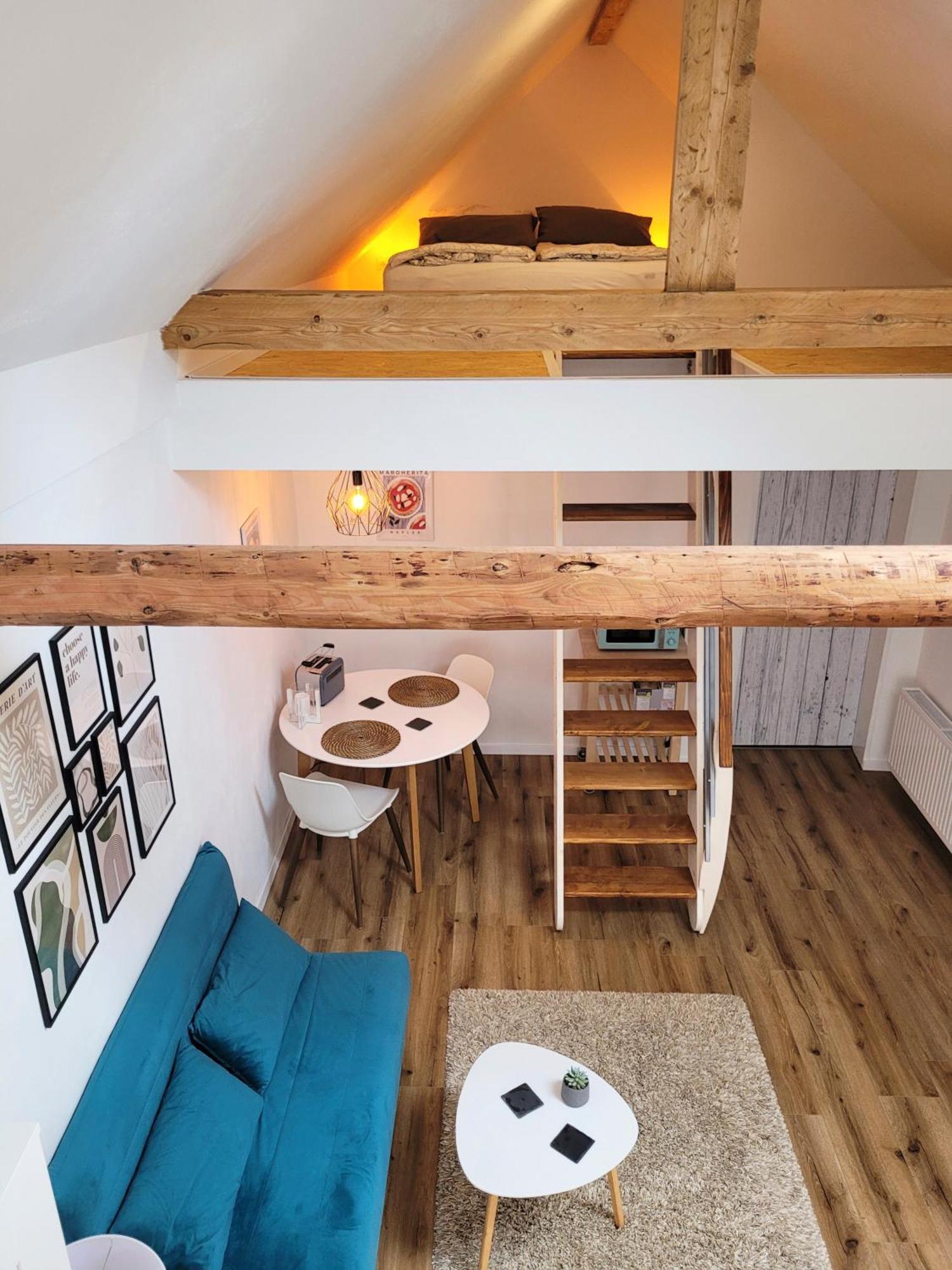 Modernes 1-Zimmer-Apartment Mit Galerie-Schlafkoje Im Skandinavischen Stil Ostenfeld  エクステリア 写真