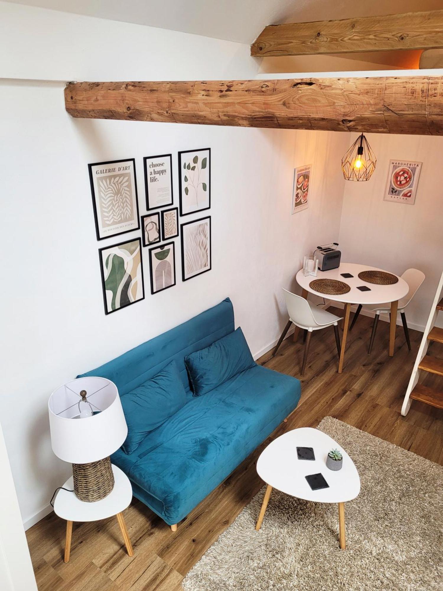 Modernes 1-Zimmer-Apartment Mit Galerie-Schlafkoje Im Skandinavischen Stil Ostenfeld  エクステリア 写真